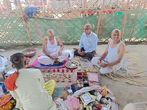 When Rituals Carry Meaning: Choosing the Right Guidance for Important Hindu Ceremonies
